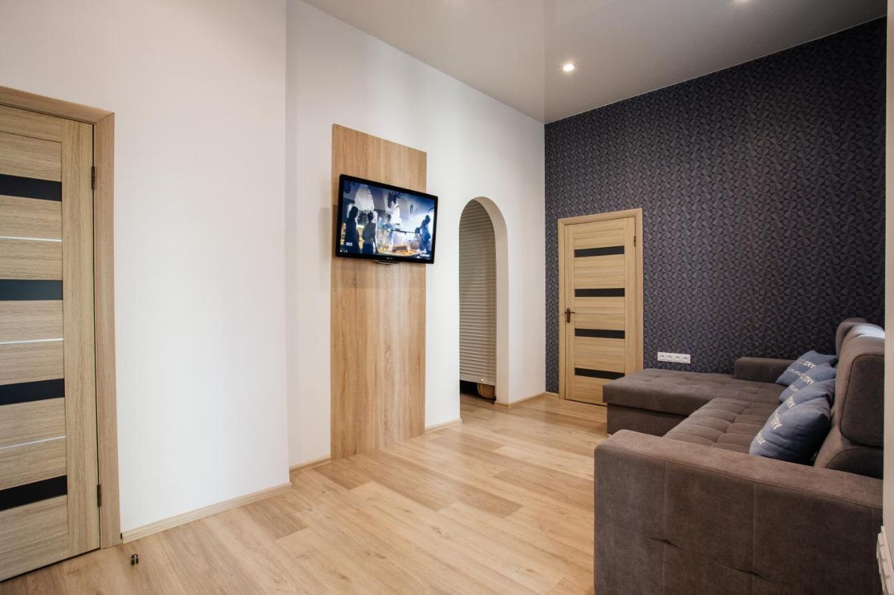 Discovery Hotel Лвив Екстериор снимка