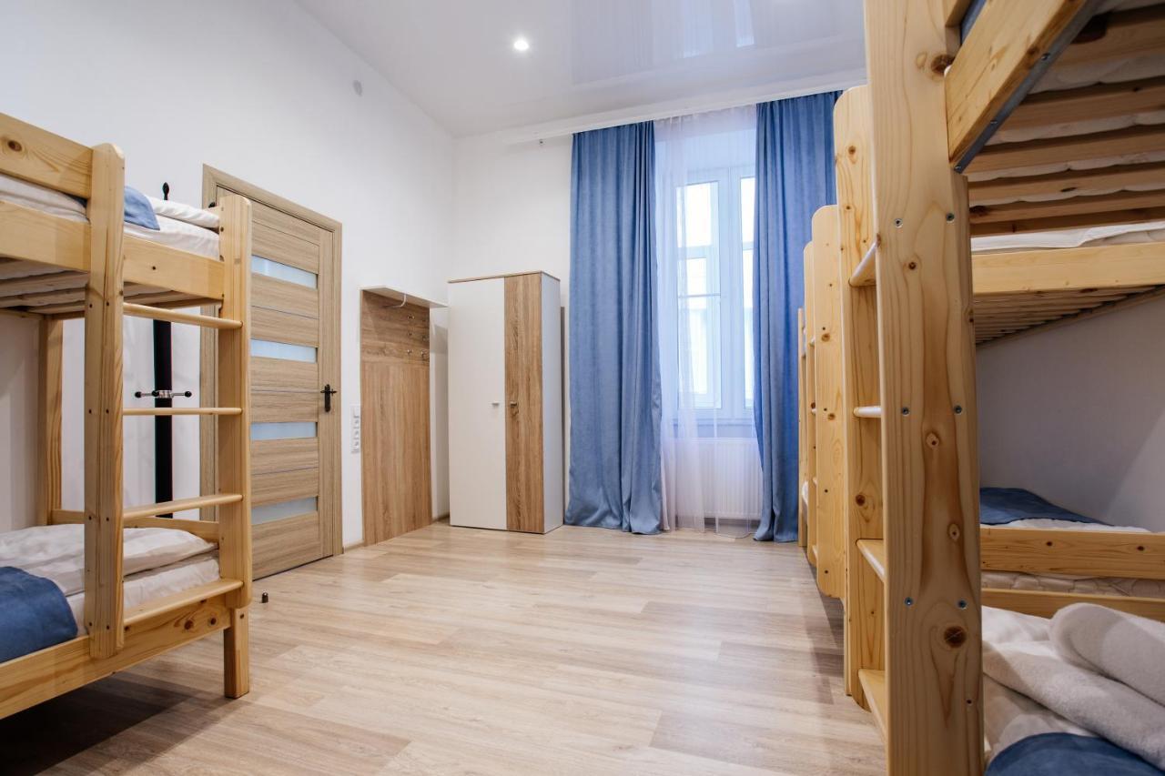 Discovery Hotel Лвив Екстериор снимка