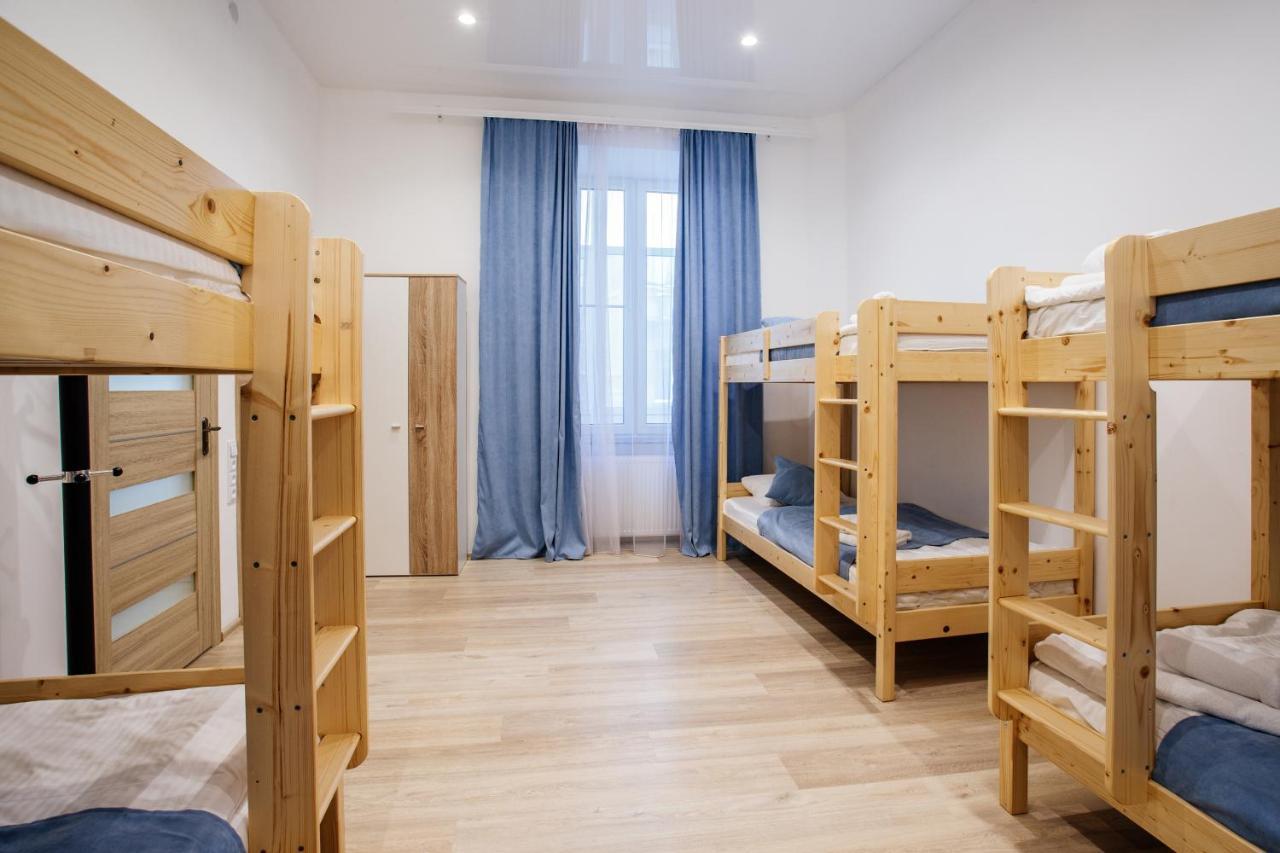 Discovery Hotel Лвив Екстериор снимка