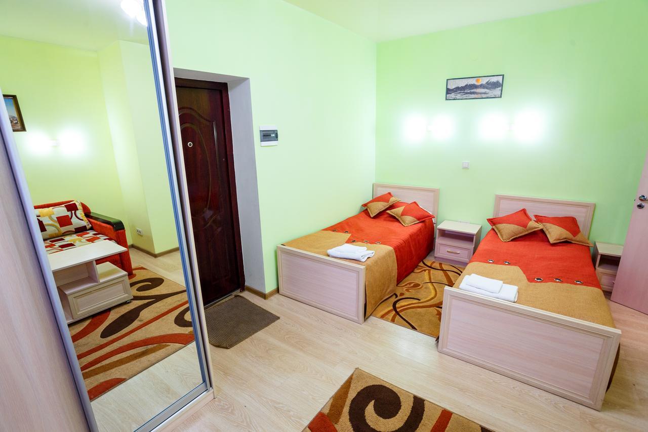 Discovery Hotel Лвив Екстериор снимка