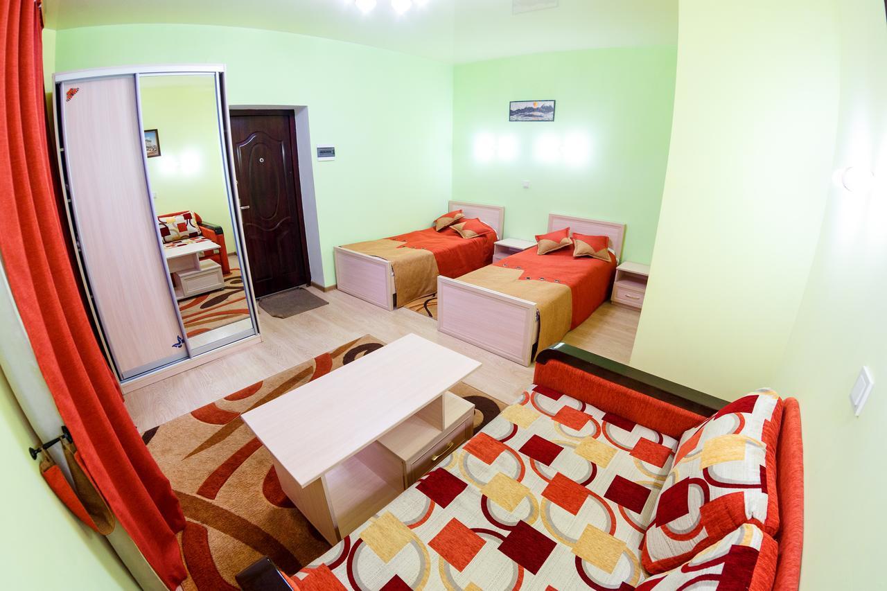 Discovery Hotel Лвив Екстериор снимка