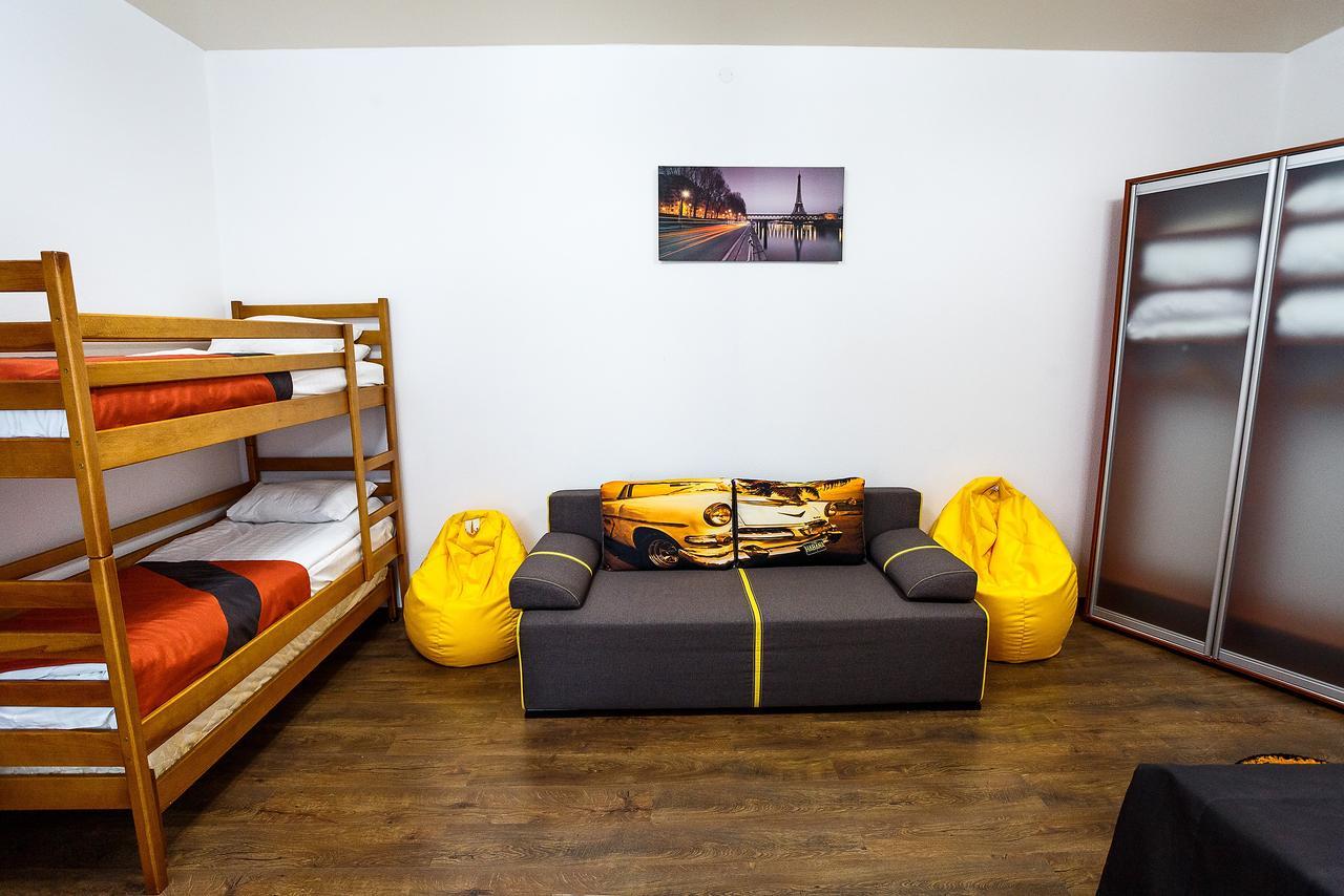Discovery Hotel Лвив Екстериор снимка